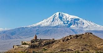 Monasterio_Khor_Virap,_Armenia,_.jpg