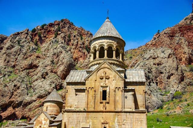 noravank-4657561_1280.jpg