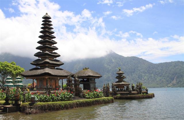 pagoda-3240169.jpg