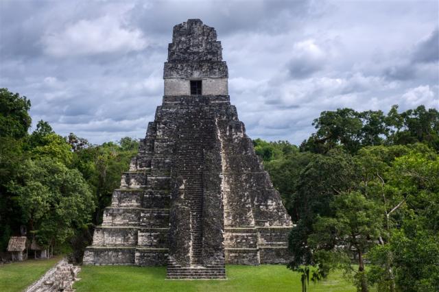 pyramid-5408476.jpg