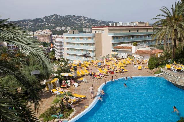 Hotel Guitart Central Park Aqua Resort - pohled na budovu