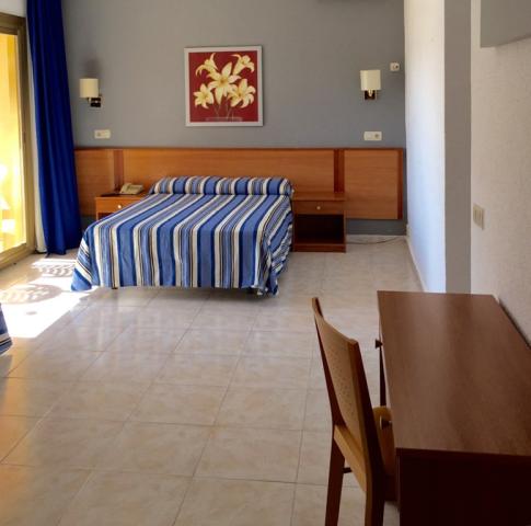 Hotel Bon Repos - pokoj