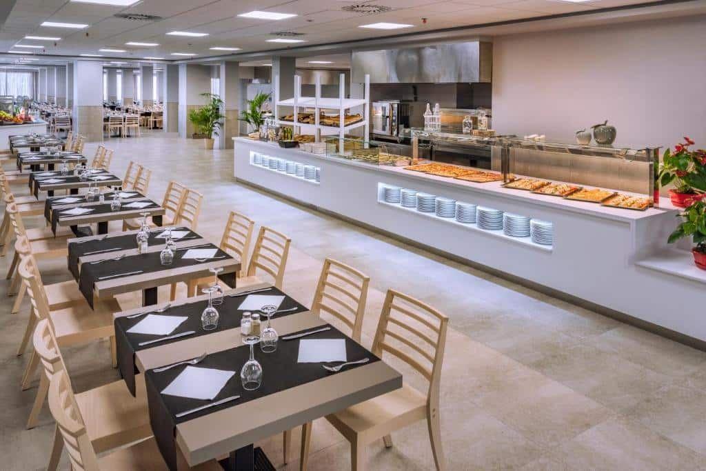 Hotel Sorra Daurada Splash - restaurace