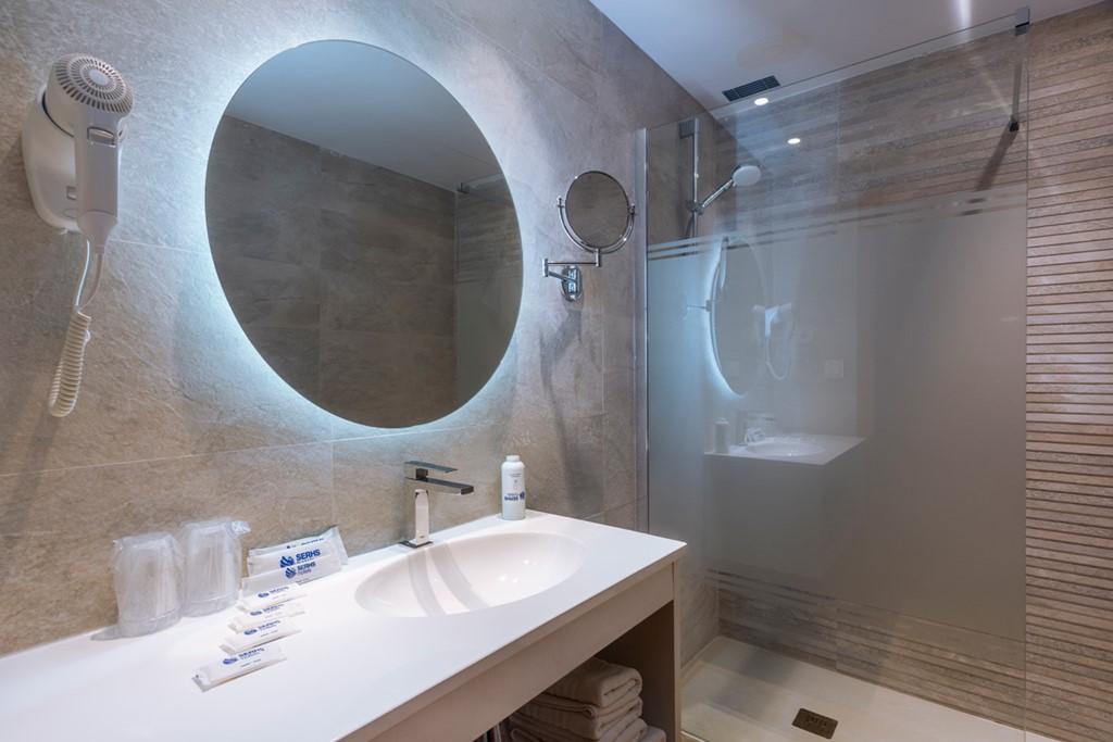 Hotel Sorra Daurada Splash - koupelna