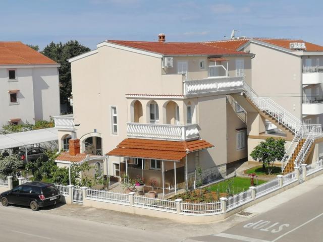 Apartmány Stipe - celkový pohled na budovu