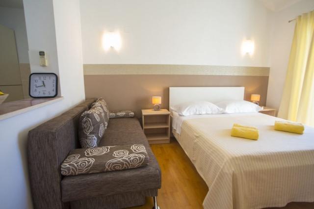 Villa Radojka - studio S2+2 Šank