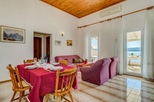 Villa Leon - apartmán A6+2 - obývací pokoj