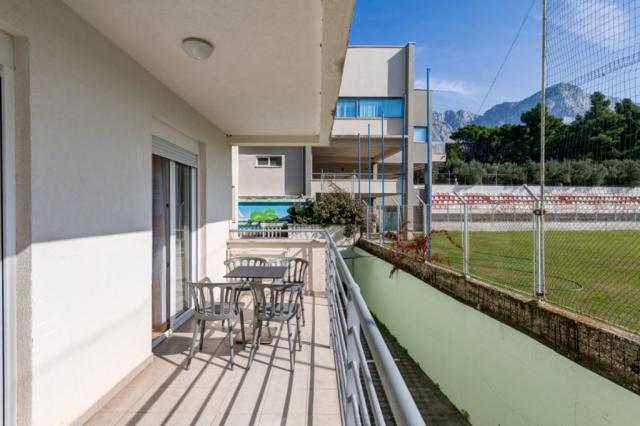 Apartmány Nikolina - posezení na balkoně