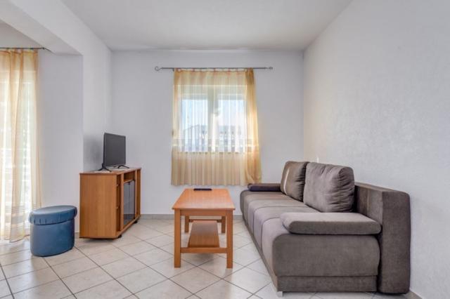 Apartmány Nikolina - obývací pokoj