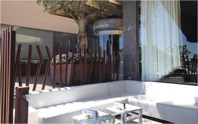Aqua Hotel Promenade - vstup do hotelu