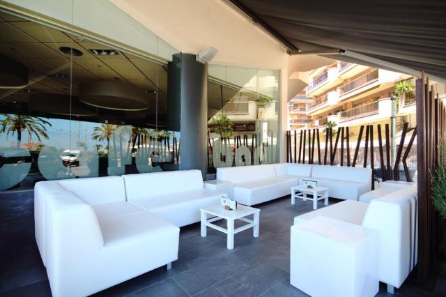 Aqua Hotel Promenade - lobby