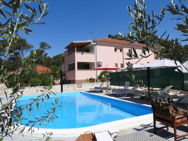 Villa Daria - celkový pohled na budovu