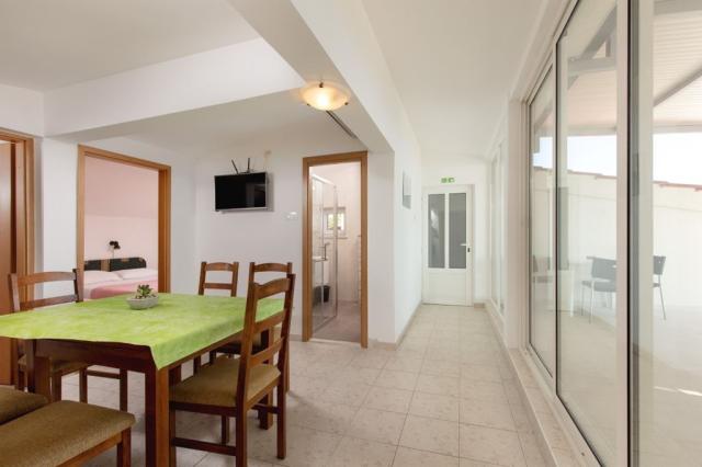 Apartmány Lana - apartmán pro 8 osob