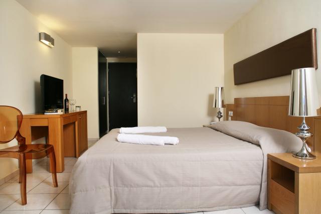 GOLDEN BEACH HERSONISSOS - Pokoje - Room Double