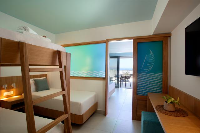 ARINA BEACH RESORT - Pokoje - Family 5Bedded Sea View Sliding D