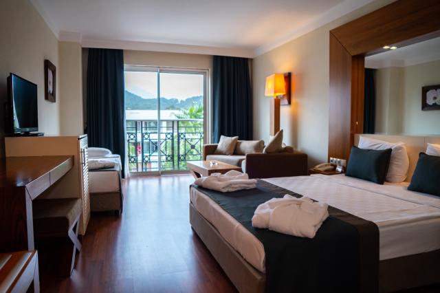 MEDER RESORT HOTEL - Pokoje - STANDARD POOL VIEW ROOM