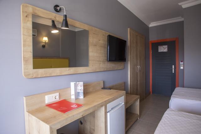 SIMPLY FINE HOTEL ALIZE - Pokoje - STANDARD ROOM SIDE SEA VIEW 