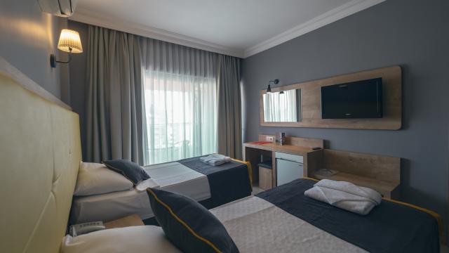 SIMPLY FINE HOTEL ALIZE - Pokoje - STANDARD ROOM SIDE SEA VIEW 