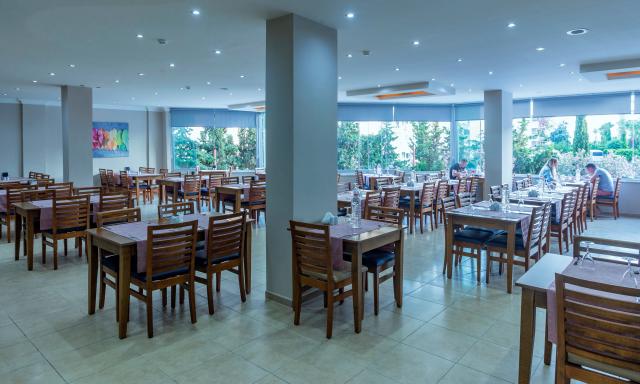 SIMPLY FINE HOTEL ALIZE - Restaurace - MAIN RESTAURANT