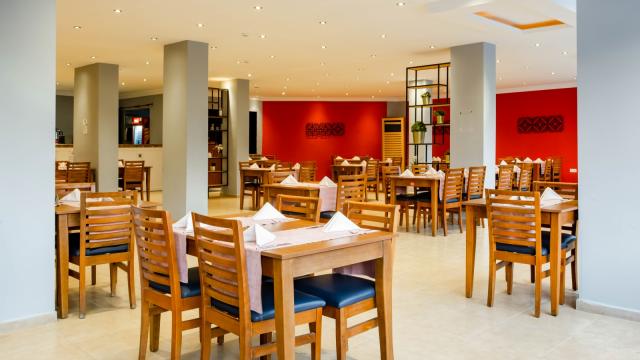 SIMPLY FINE HOTEL ALIZE - Restaurace - RESTAURANT