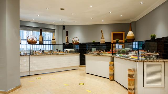 SIMPLY FINE HOTEL ALIZE - Restaurace - RESTAURANT