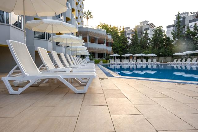 SIMPLY FINE HOTEL ALIZE - Bazény - Ostatní