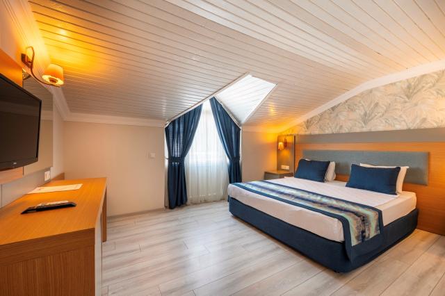 ARMAS GUL BEACH HOTEL - Pokoje - ANNEX FAMILY ROOM
