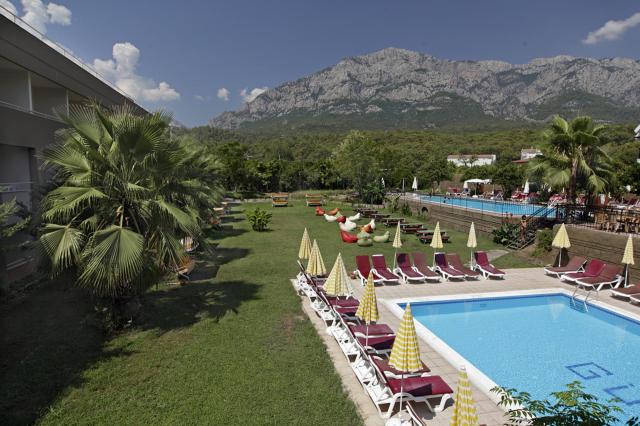 ARMAS GUL BEACH HOTEL - Bazény - Venkovní bazén