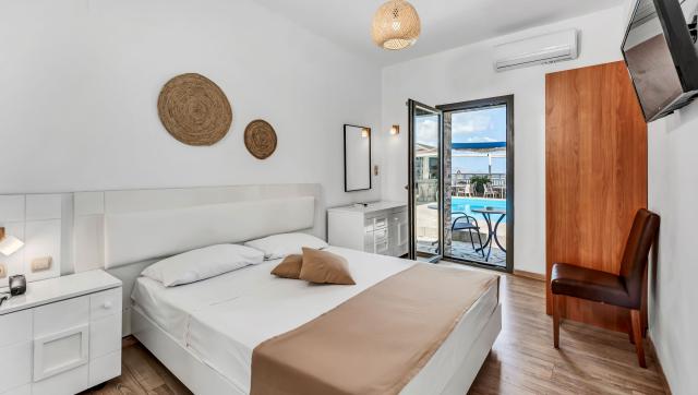 SUNSET BEACH HOTEL - Pokoje - ROOM DOUBLE SEA VIEW