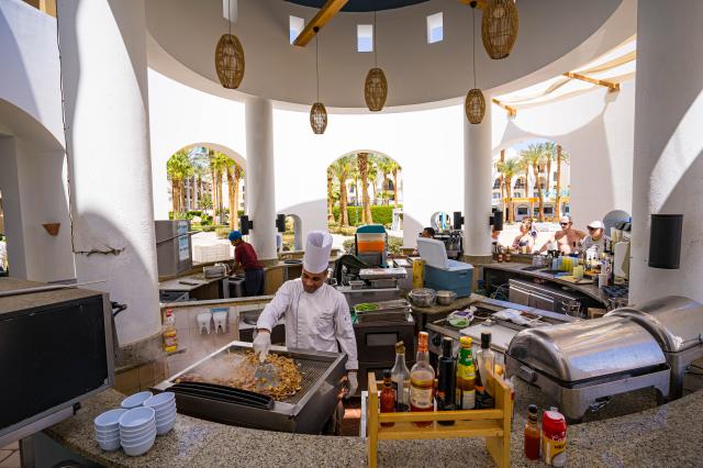 RADISSON INDIVIDUALS MARINA PORT GHALIB - Restaurace - Marina B