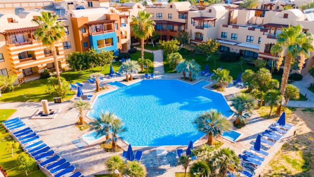 RADISSON INDIVIDUALS MARINA PORT GHALIB - Bazény - Bazény