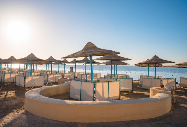 RADISSON INDIVIDUALS MARINA PORT GHALIB - Pláž - Pláž