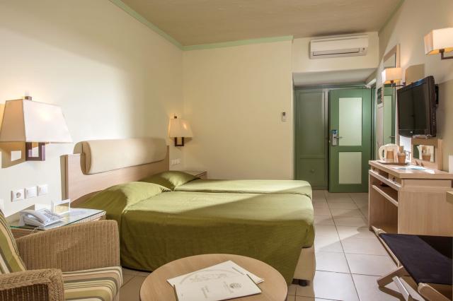 SILVA BEACH - Pokoje - DOUBLE ROOM BALCONY OR TERRACE