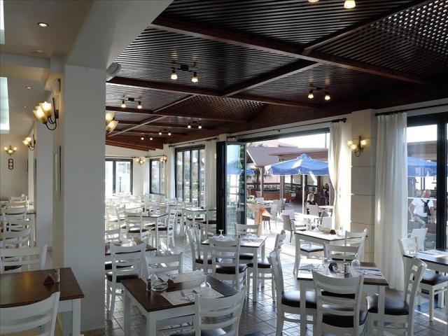 KONI VILLAGE HOTEL - Restaurace - Restaurace