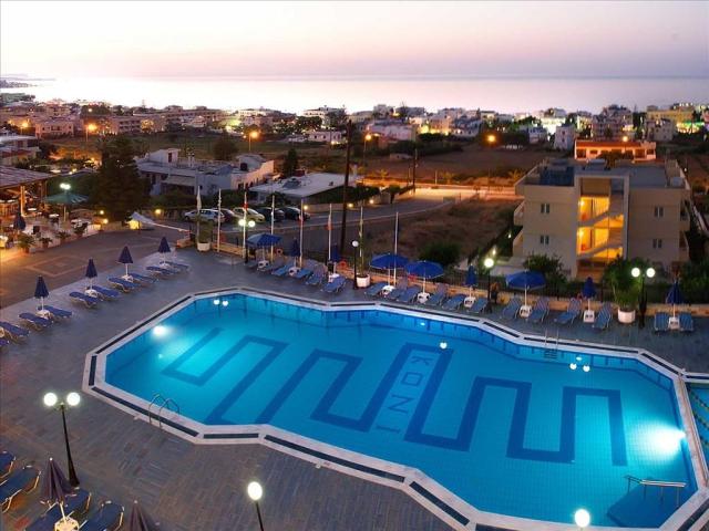 KONI VILLAGE HOTEL - Bazény - Bazény