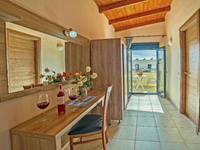 BLUE AEGEAN HOTEL & SUITES - Pokoje - Junior Suite