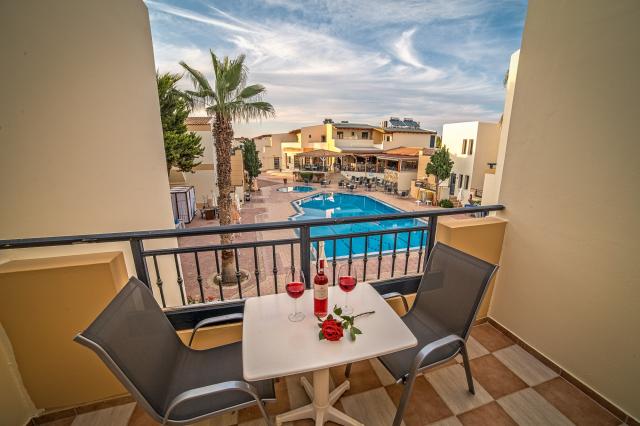 BLUE AEGEAN HOTEL & SUITES - Pokoje - Superior Two Bedroom Suit