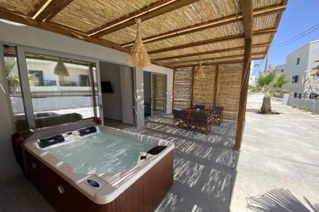 BLUE AEGEAN HOTEL & SUITES - Pokoje - Suite Deluxe  1 Bedroom J