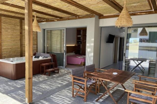 BLUE AEGEAN HOTEL & SUITES - Pokoje - Suite Deluxe  1 Bedroom J