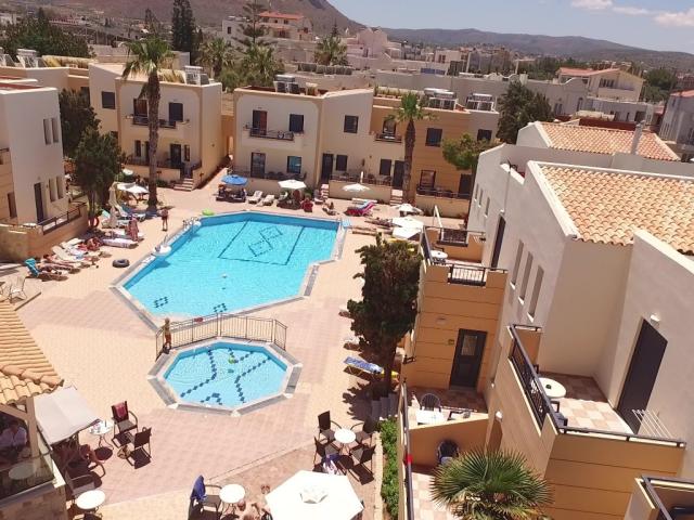 BLUE AEGEAN HOTEL & SUITES - Bazény - Venkovní bazén