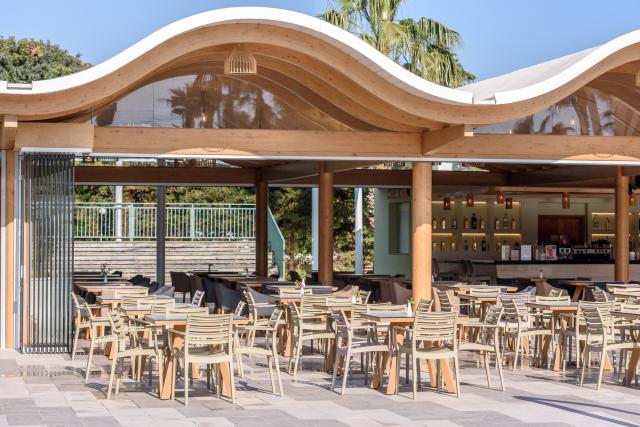 STAR BEACH VILLAGE - Restaurace - Dionyssos Snack Pool Bar