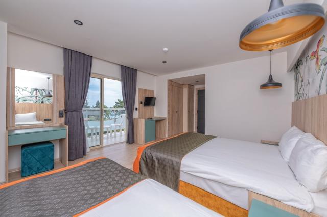 LIMS BONA DEA BEACH - Pokoje - standart room