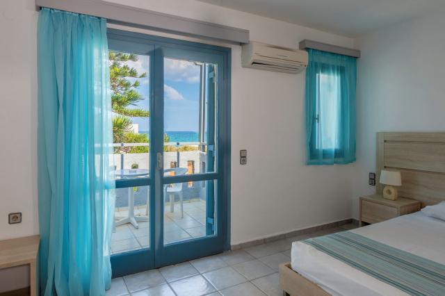 MARILISA HOTEL - Pokoje - DOUBLE OR TRIPLE SEA VIEW OR SIDE SEA