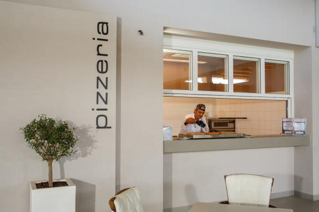ANISSA BEACH AND VILLAGE - Restaurace - PIZZERIA