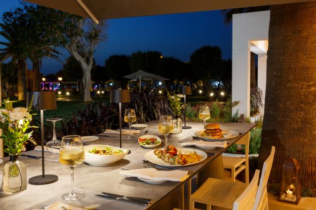 ANISSA BEACH AND VILLAGE - Restaurace - STEAK HOUSE