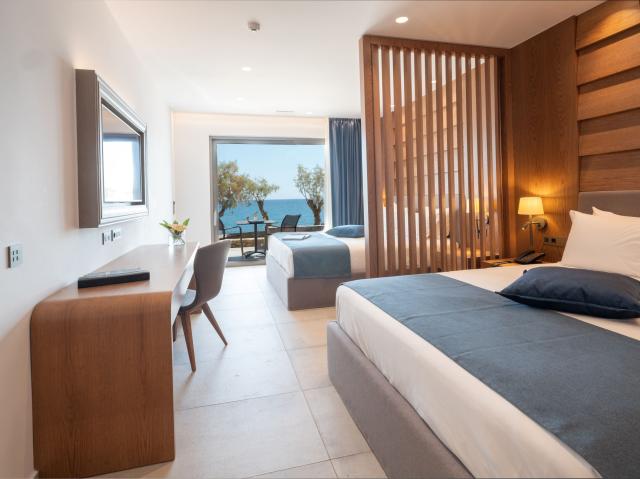 NANA GOLDEN BEACH - Pokoje - Comfort family room visually separ