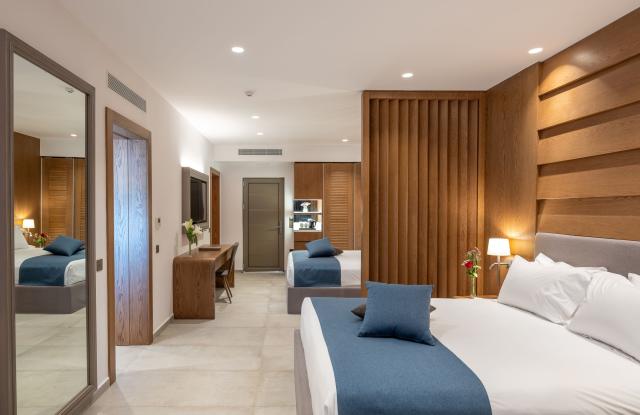NANA GOLDEN BEACH - Pokoje - Comfort family room visually separ