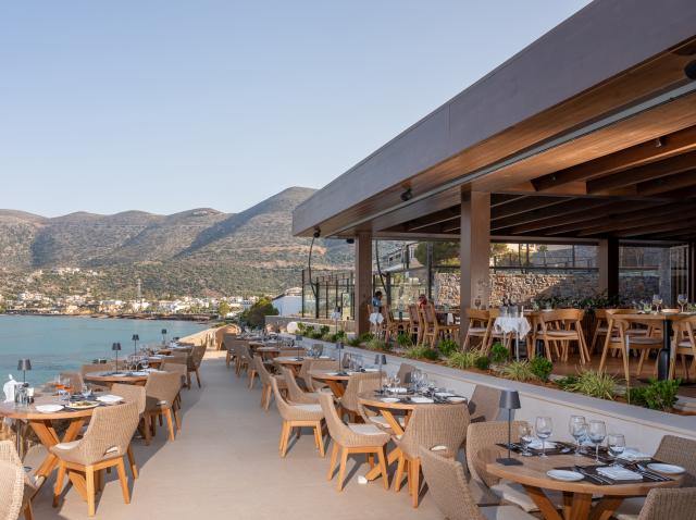 NANA GOLDEN BEACH - Restaurace - AZZURO