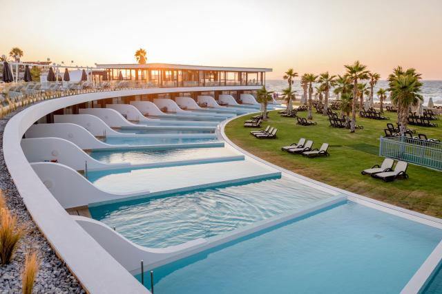 LYTTOS MARE - Pokoje - Deluxe Junior Suite Beachfront with Indi