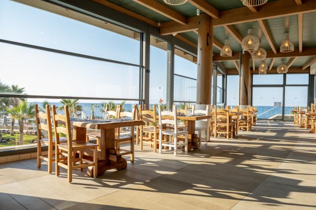 LYTTOS MARE - Restaurace - Thymari Taverna